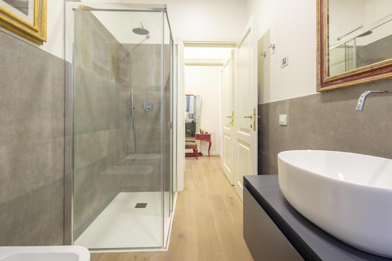 Stunning & Luxurious 1Br Apt 1 Min Walk By Duomo Florence Luaran gambar